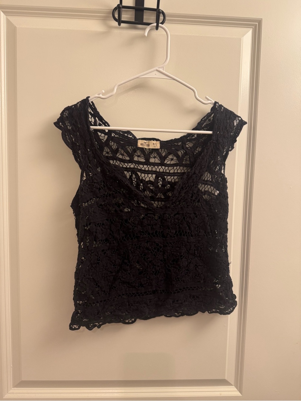 Hollister Black Crochet Lace Sleeveless Top